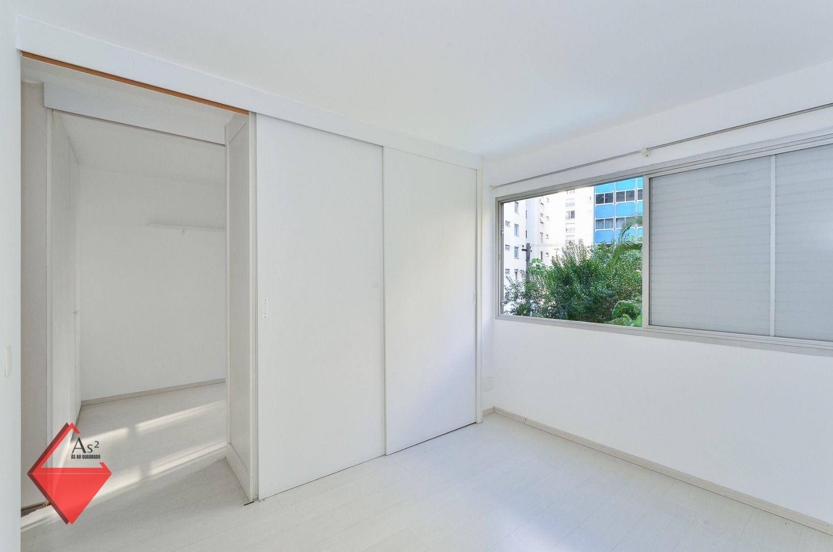 Apartamento à venda com 3 quartos, 114m² - Foto 2