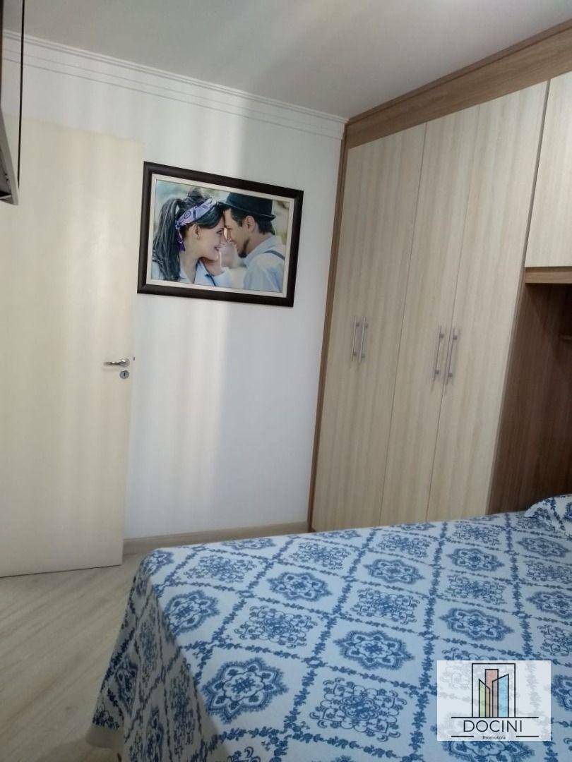 Apartamento à venda com 2 quartos, 50m² - Foto 17