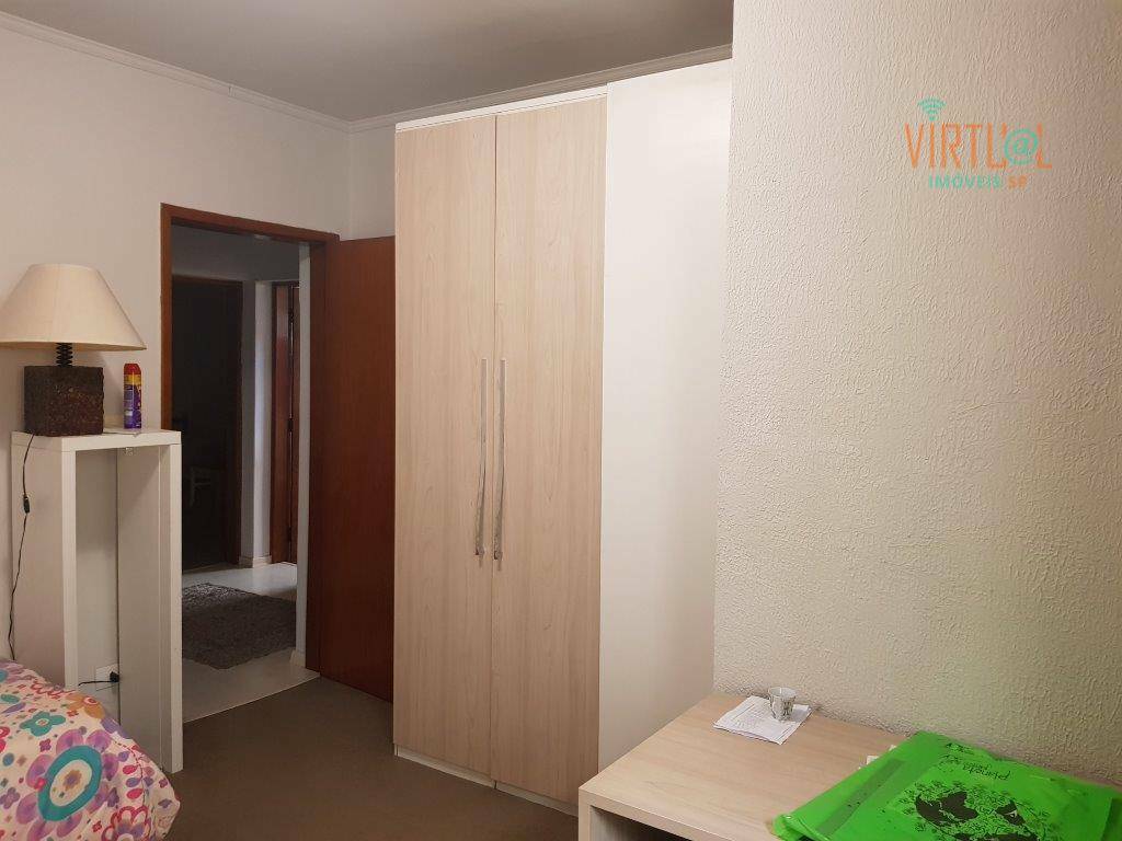 Sobrado à venda com 4 quartos, 600m² - Foto 17