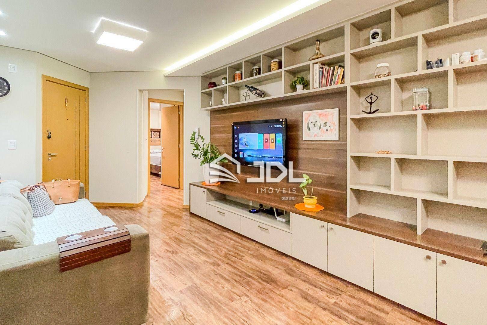 Apartamento à venda com 2 quartos, 103m² - Foto 3