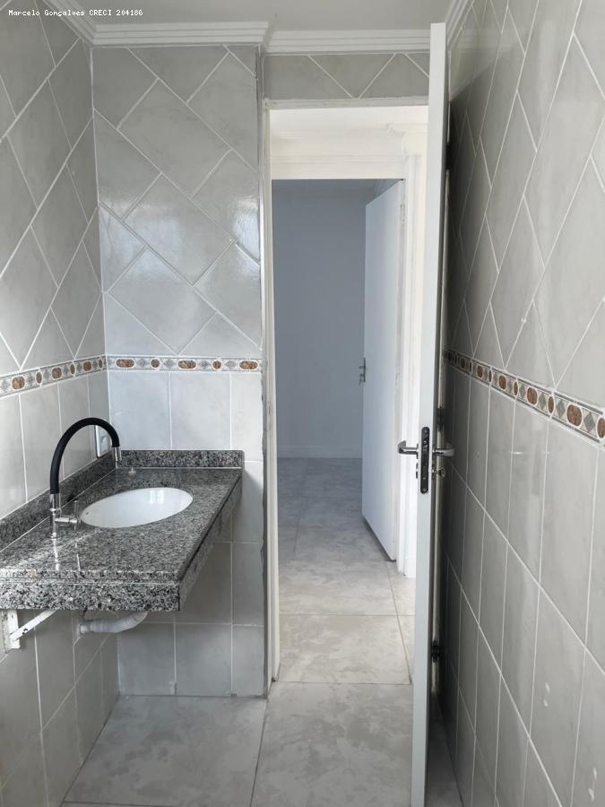 Apartamento à venda com 3 quartos, 80m² - Foto 4