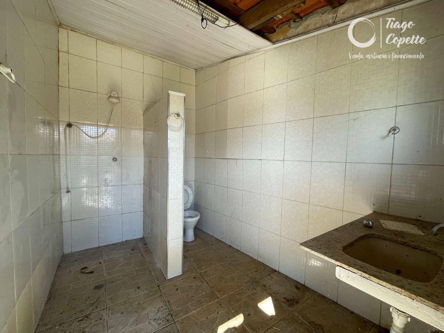 Casa à venda com 4 quartos, 600m² - Foto 6