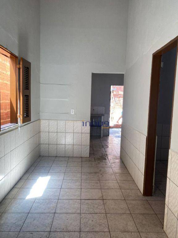 Casa, 2 quartos, 80 m² - Foto 4