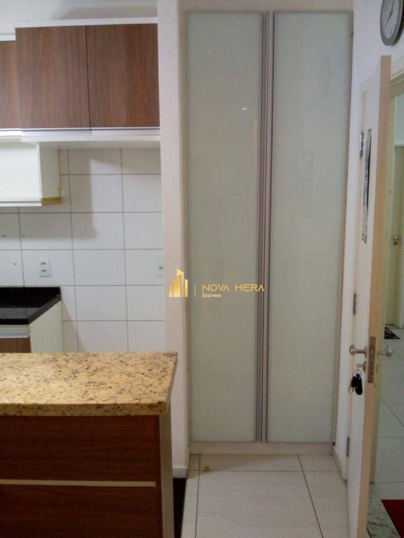 Apartamento para alugar com 3 quartos, 65m² - Foto 6