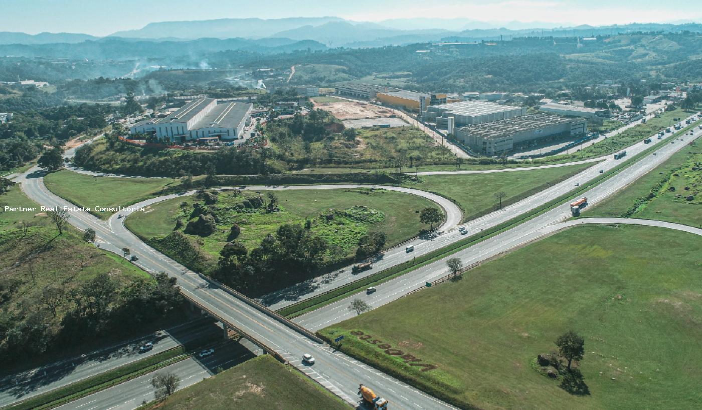 Terreno à venda, 175000m² - Foto 1