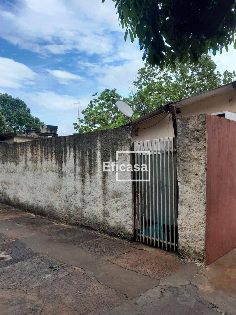 Casa à venda com 2 quartos, 380m² - Foto 3