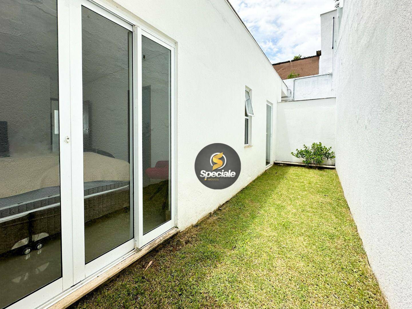 Casa de Condomínio à venda com 3 quartos, 276m² - Foto 31