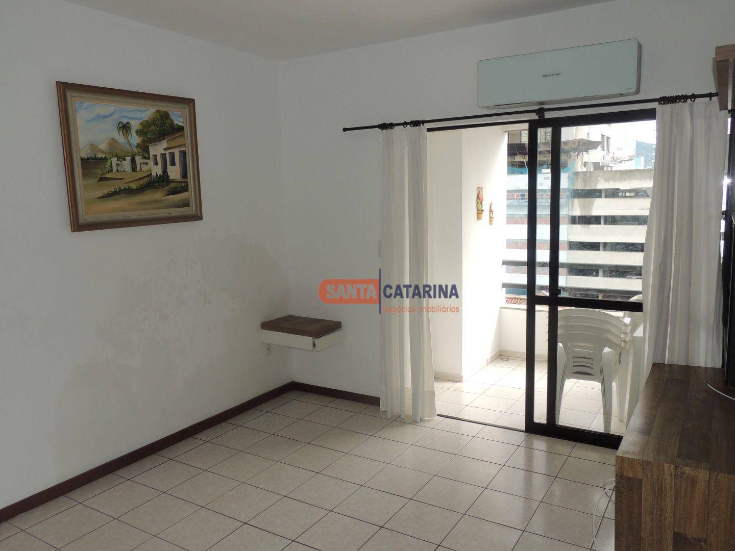 Apartamento à venda com 2 quartos, 89m² - Foto 2