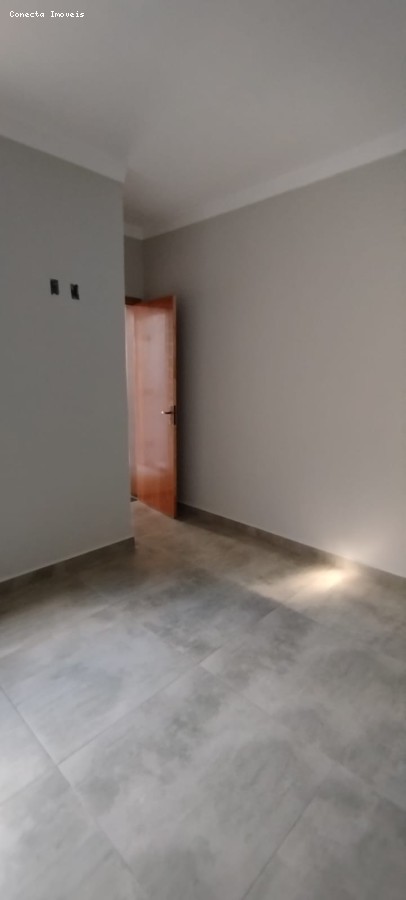 Casa à venda com 2 quartos, 53m² - Foto 22