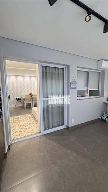 Apartamento à venda com 2 quartos, 64m² - Foto 15