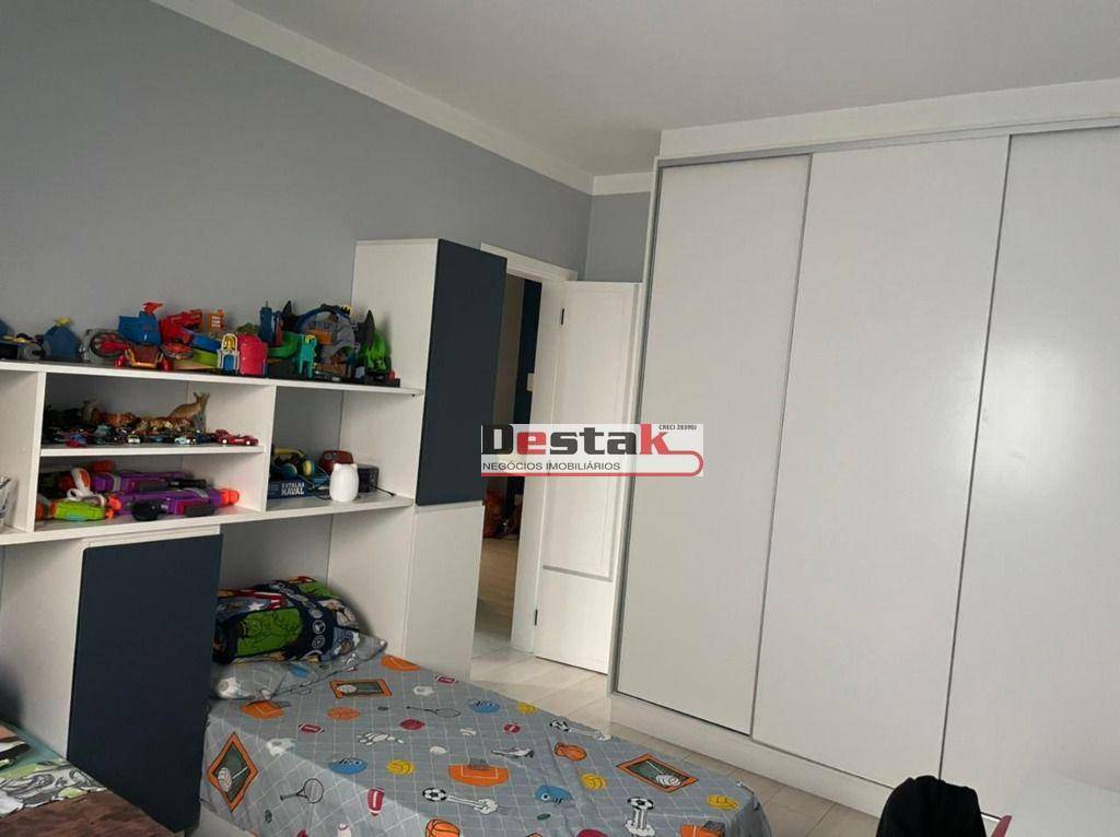 Sobrado à venda com 3 quartos, 215m² - Foto 8