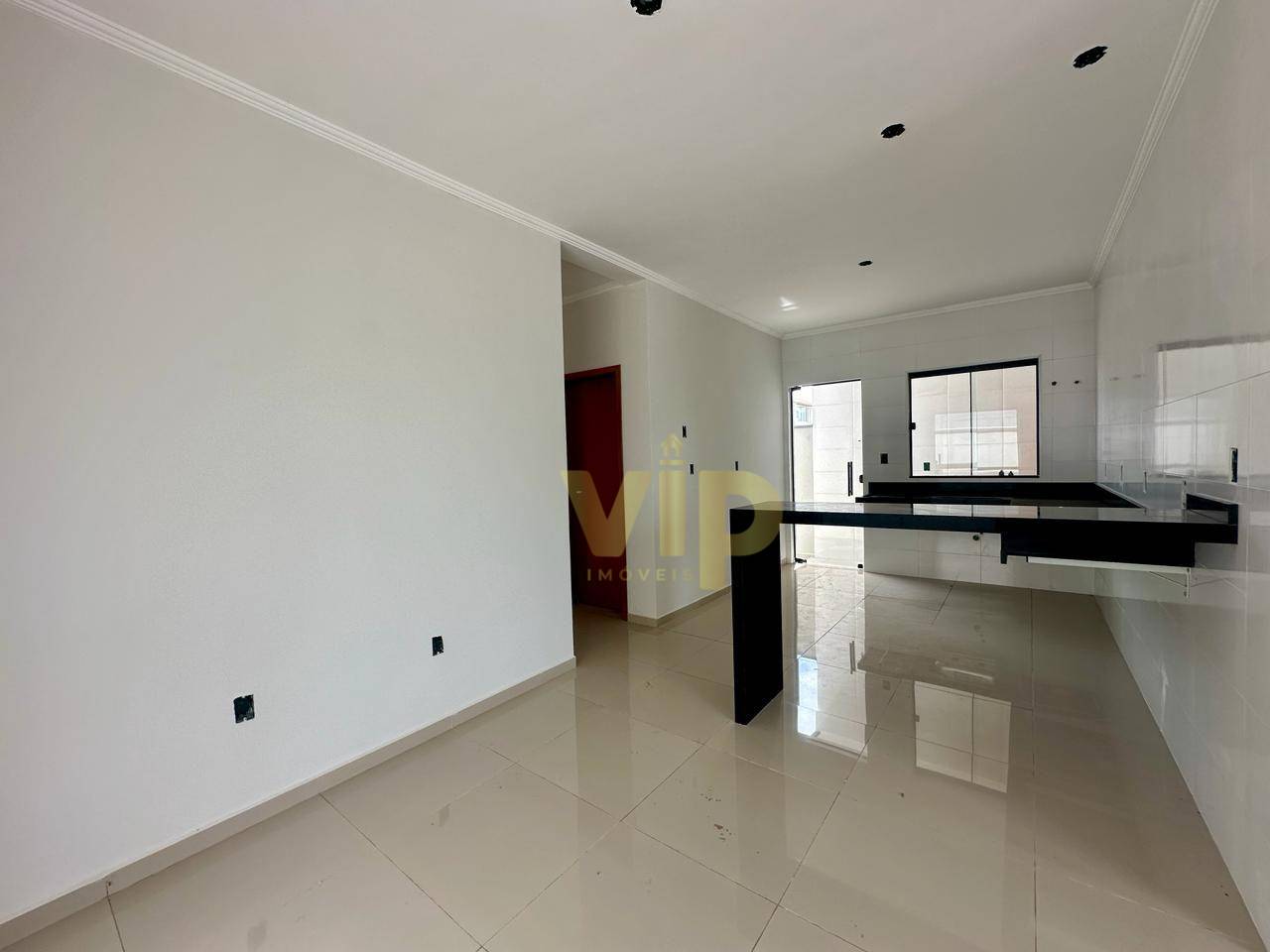 Casa à venda com 3 quartos, 150m² - Foto 4