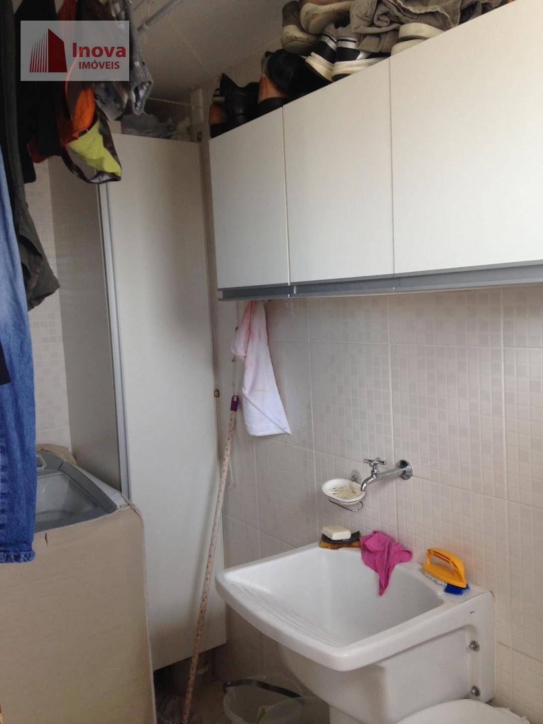 Apartamento à venda com 2 quartos, 75m² - Foto 21