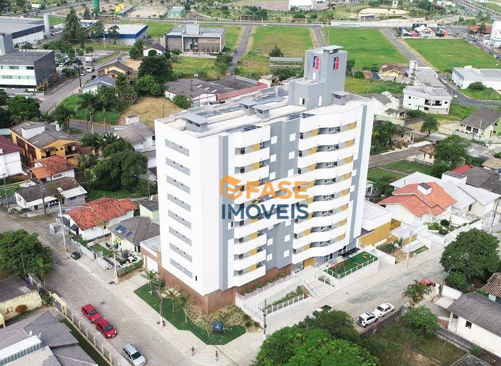 Apartamento à venda com 2 quartos, 69m² - Foto 3