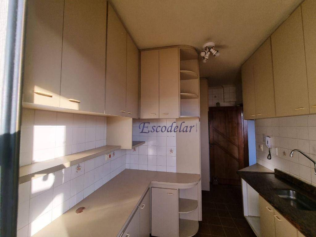 Apartamento à venda com 3 quartos, 68m² - Foto 13