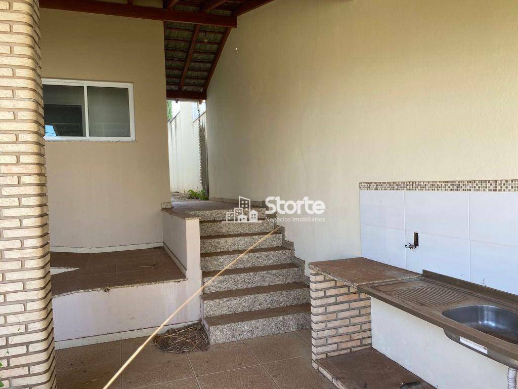 Casa à venda com 4 quartos, 270m² - Foto 24