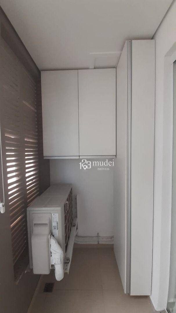 Apartamento à venda com 2 quartos, 64m² - Foto 11