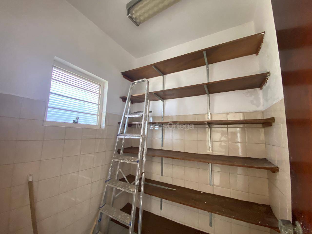 Casa para alugar com 3 quartos, 255m² - Foto 44