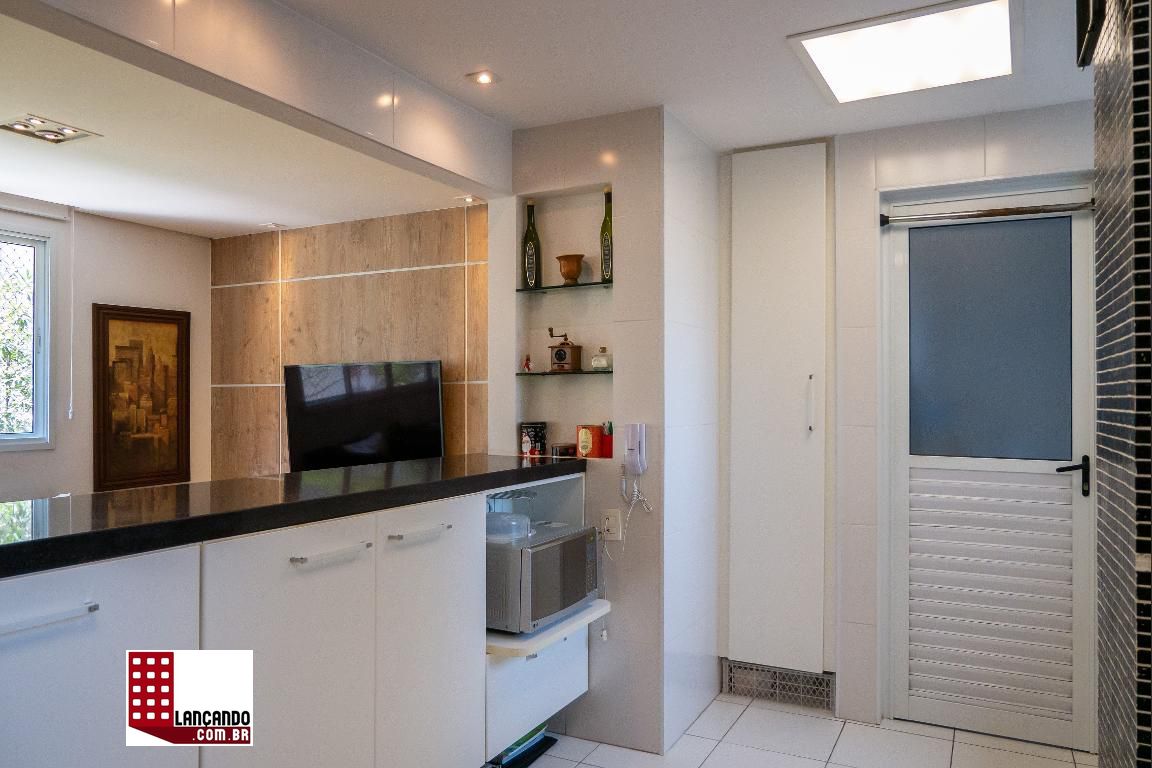 Apartamento à venda com 3 quartos, 170m² - Foto 13