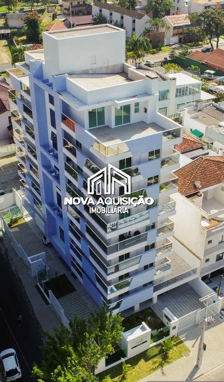 Apartamento à venda com 3 quartos, 140m² - Foto 4