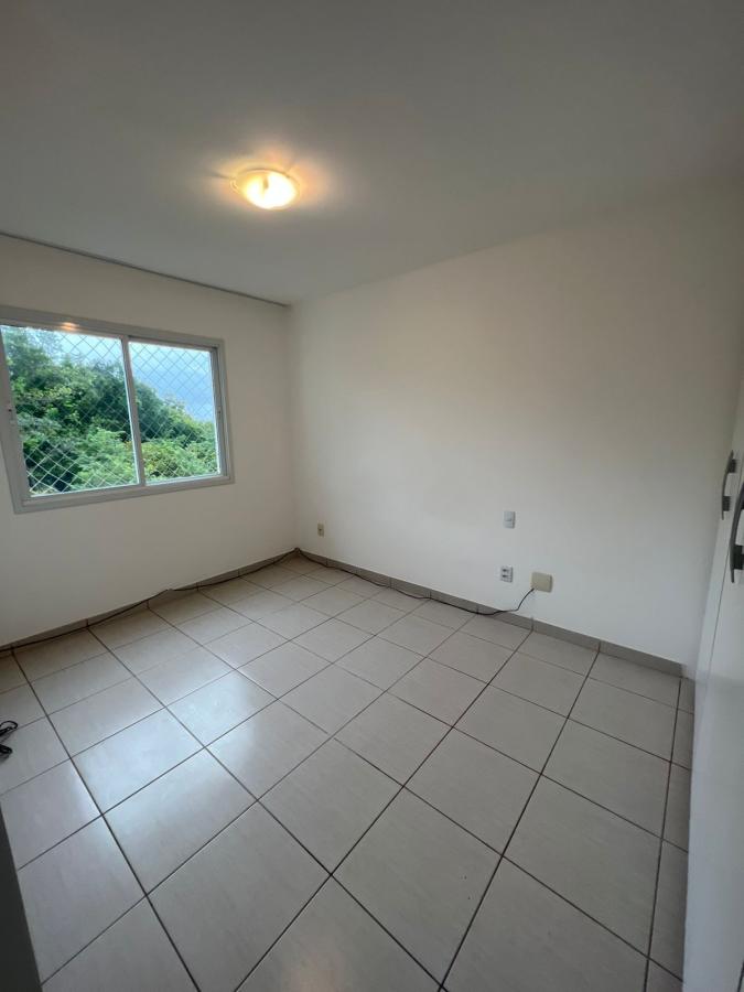 Apartamento à venda com 2 quartos, 78m² - Foto 27