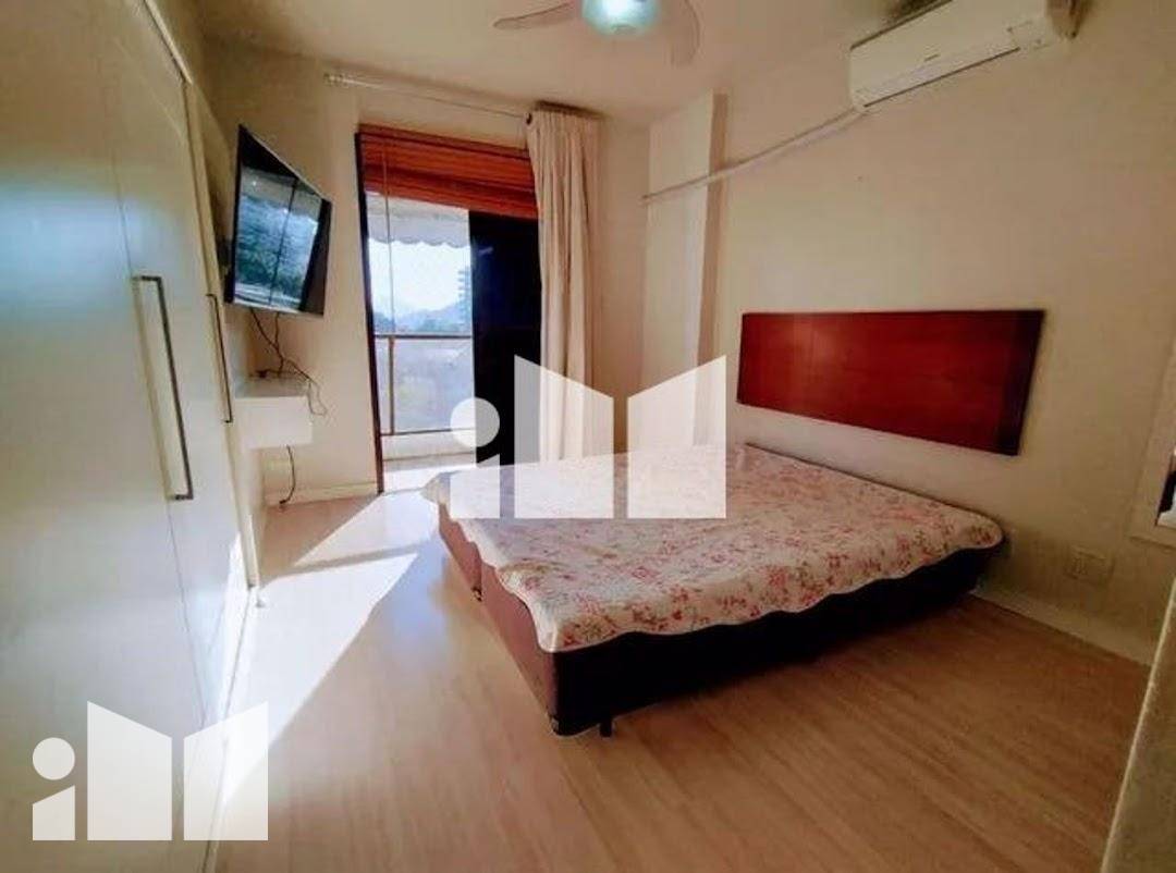 Apartamento à venda com 3 quartos, 147m² - Foto 7