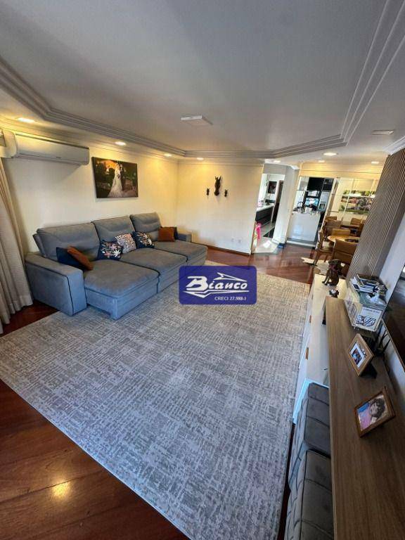 Apartamento à venda com 3 quartos, 170m² - Foto 3