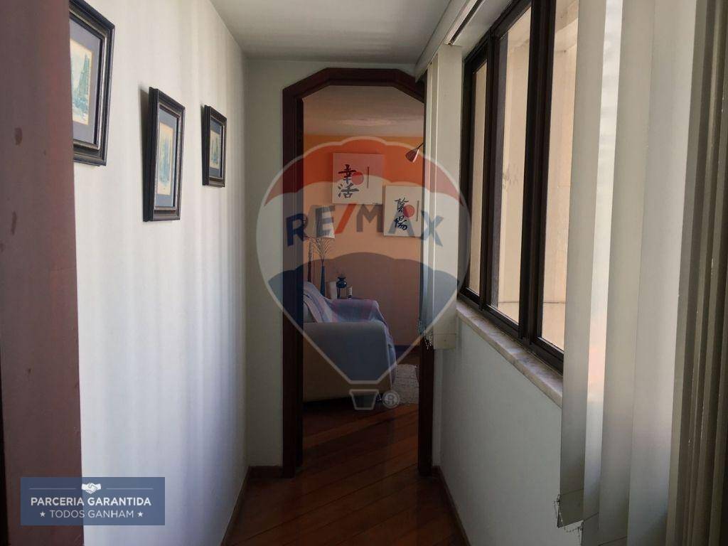 Apartamento à venda com 4 quartos, 280m² - Foto 6