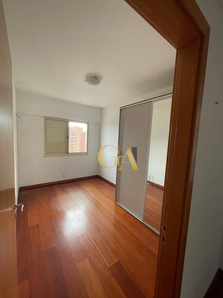 Apartamento à venda com 3 quartos, 84m² - Foto 8