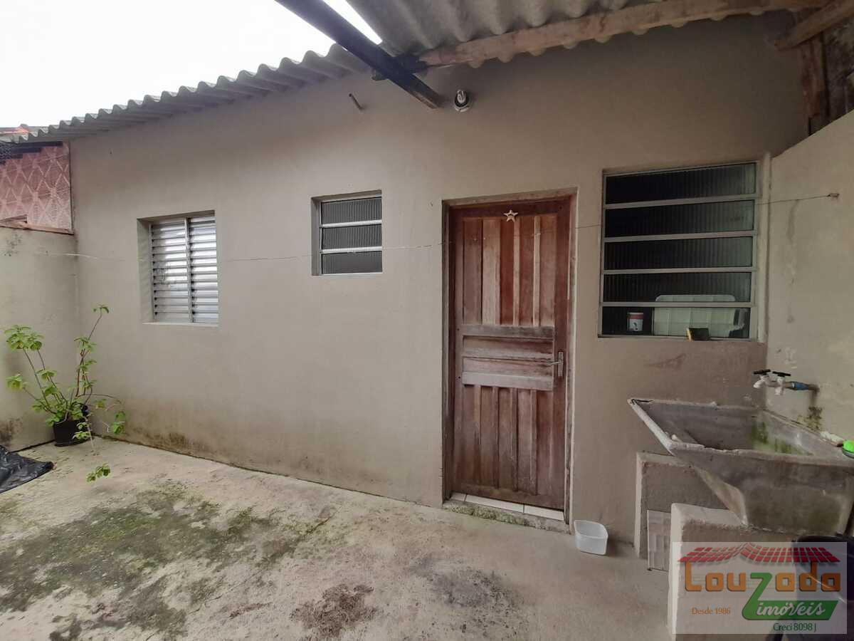 Casa à venda com 2 quartos, 182m² - Foto 11