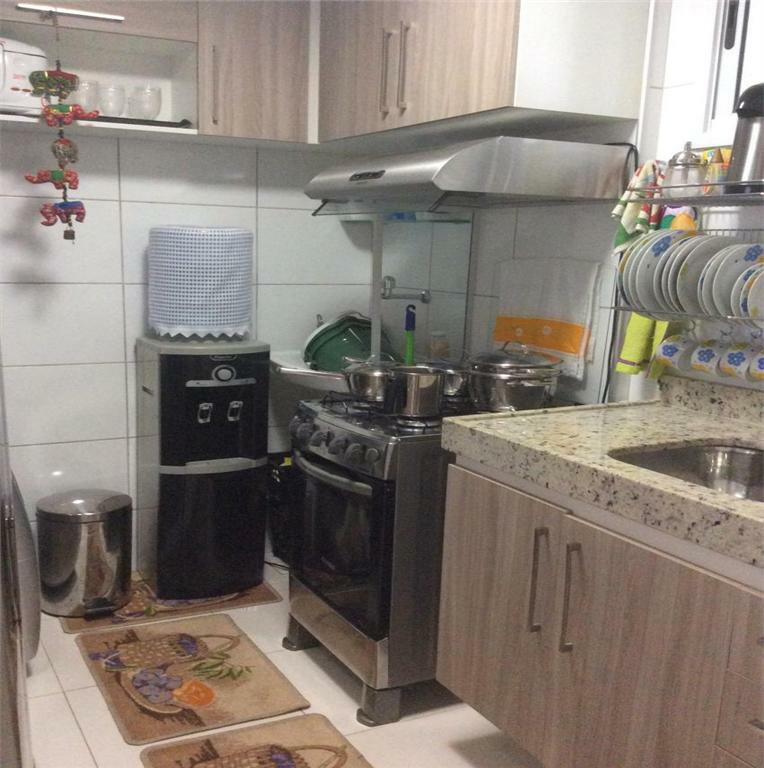 Apartamento à venda com 2 quartos, 60m² - Foto 8