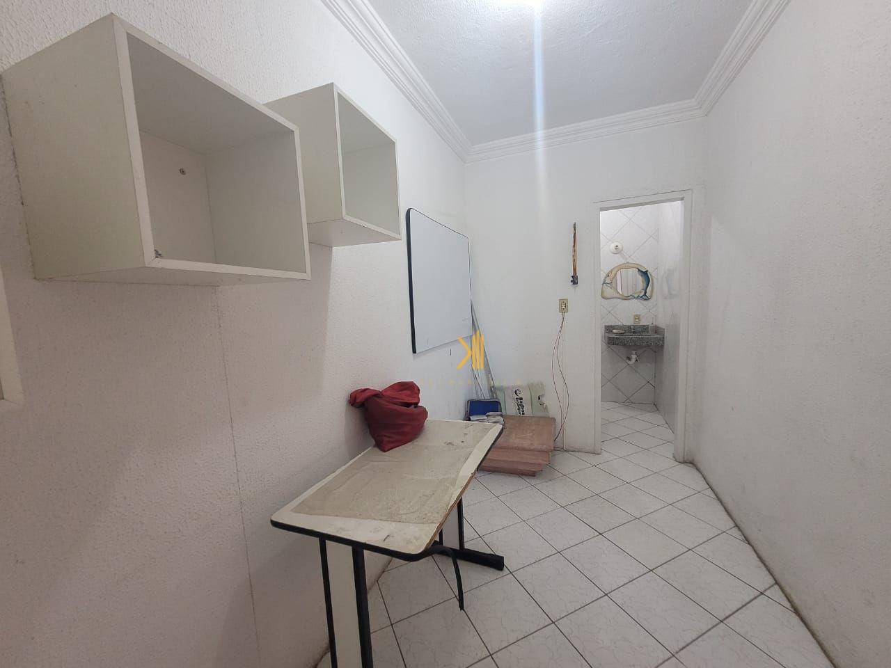 Casa à venda com 9 quartos, 617M2 - Foto 18