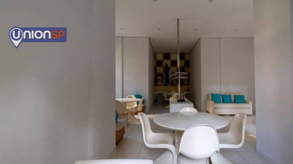 Apartamento à venda com 2 quartos, 80m² - Foto 21