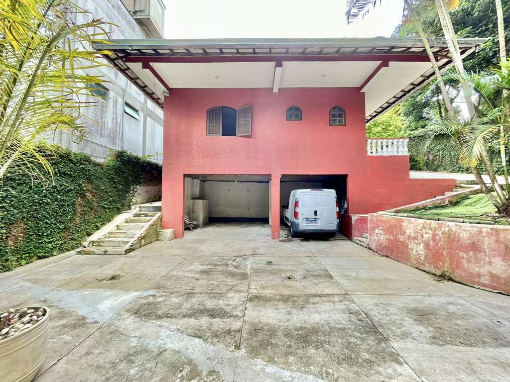 Casa à venda com 3 quartos, 230m² - Foto 8