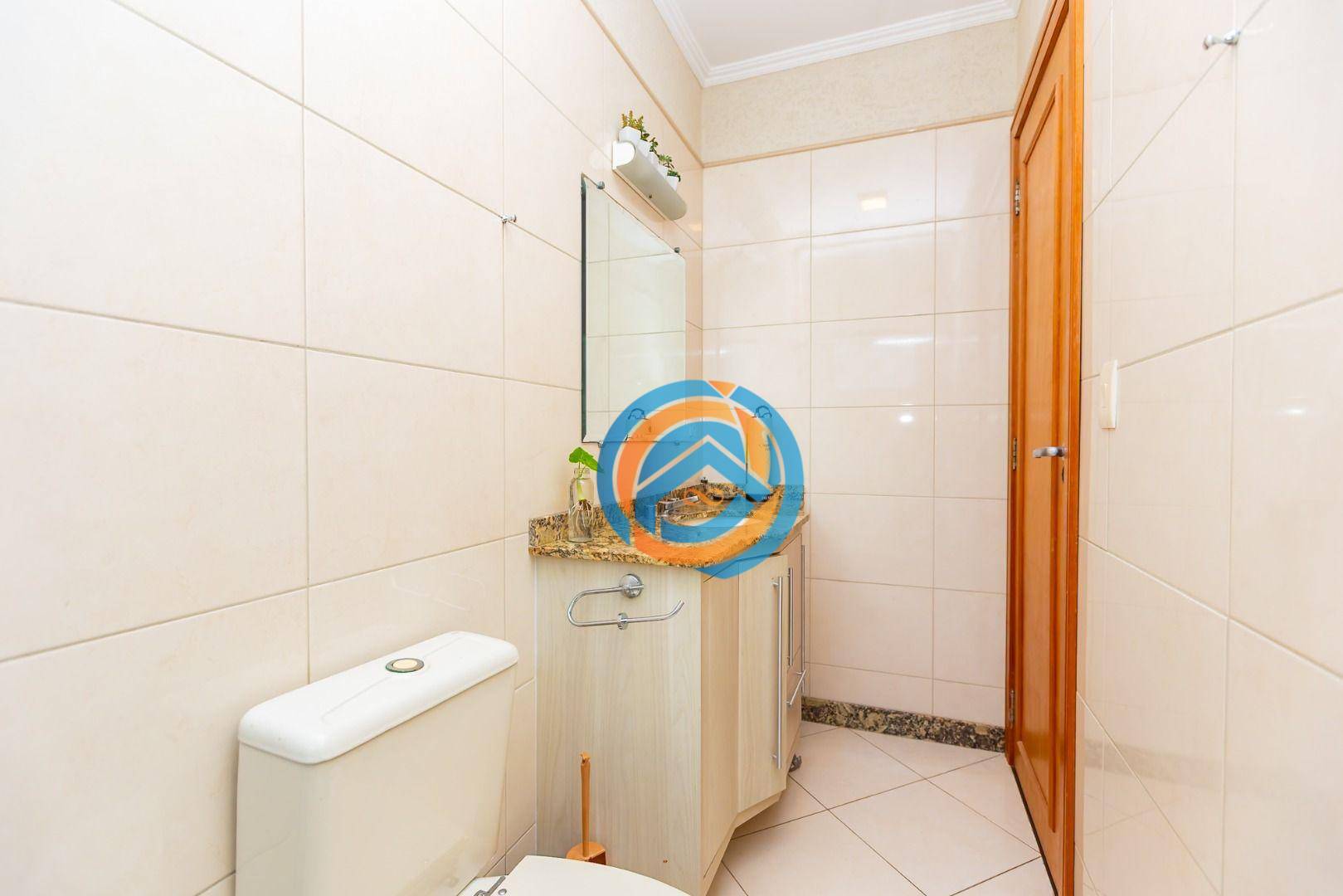 Sobrado à venda com 5 quartos, 220m² - Foto 14