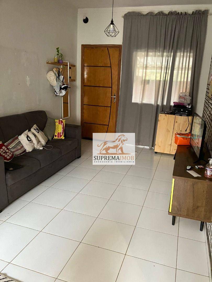 Casa à venda com 2 quartos, 101m² - Foto 2