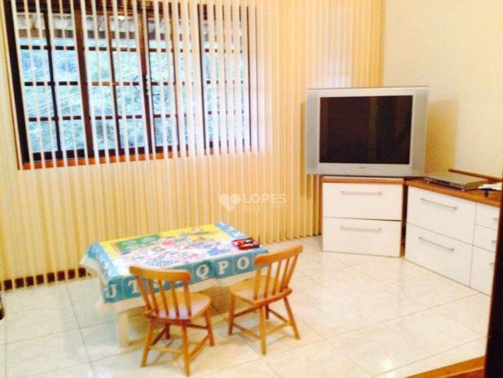 Casa de Condomínio à venda com 4 quartos, 250m² - Foto 13