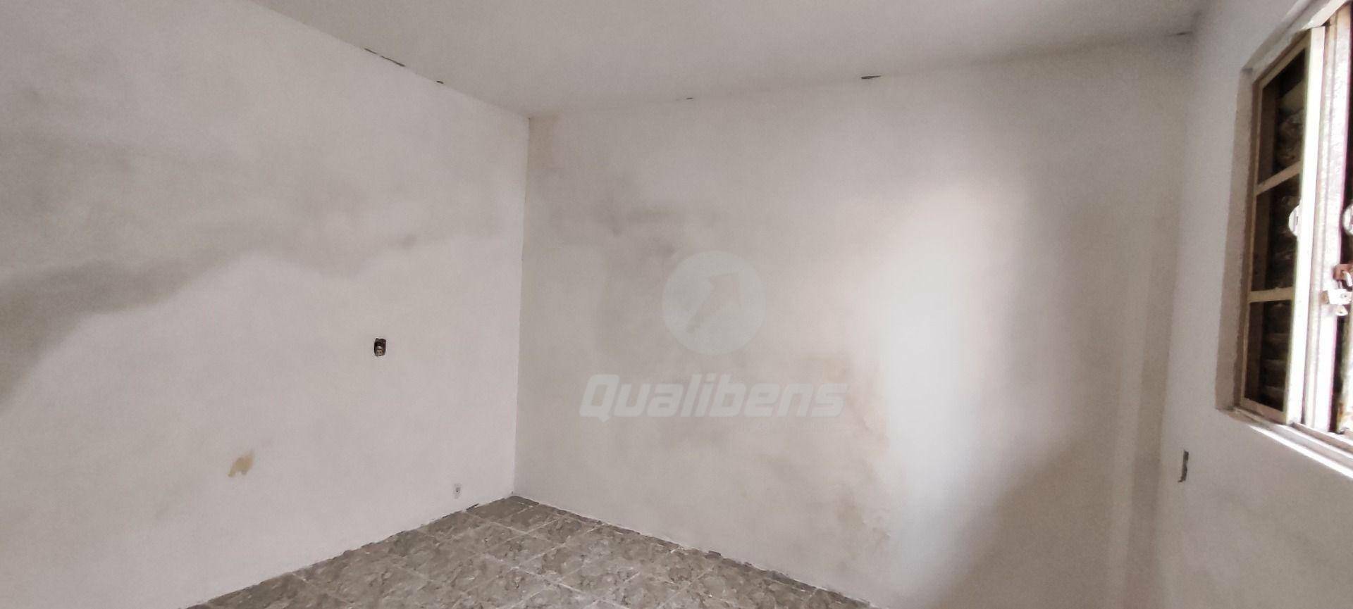 Casa à venda com 4 quartos, 200m² - Foto 23