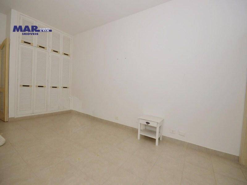 Casa à venda com 13 quartos, 1500m² - Foto 12