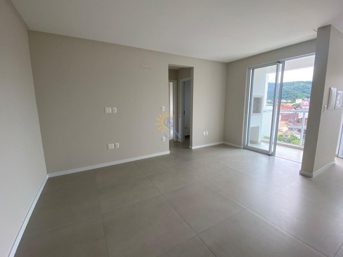 Apartamento à venda com 2 quartos, 58m² - Foto 35