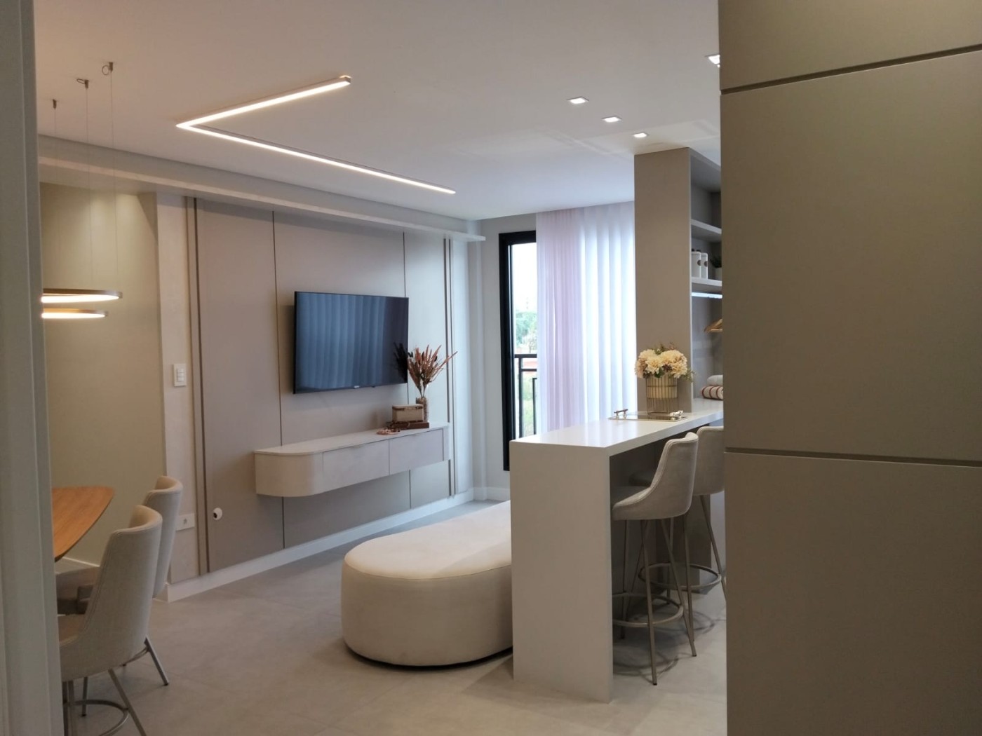 Apartamento à venda com 2 quartos, 55m² - Foto 3