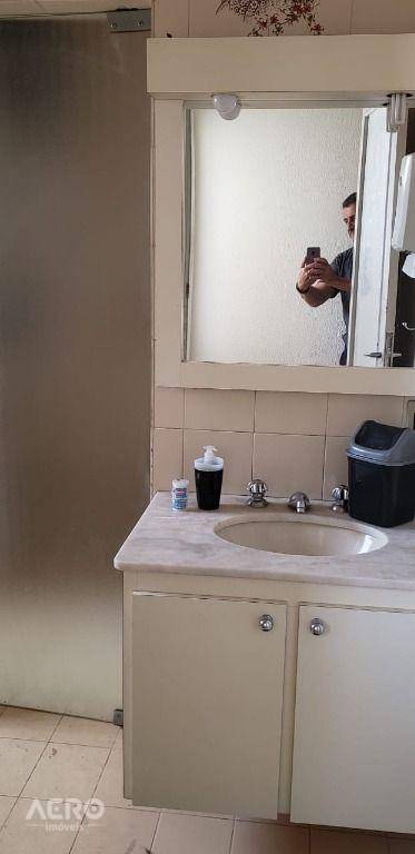 Casa à venda e aluguel com 3 quartos, 440m² - Foto 14