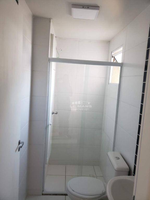 Apartamento à venda com 2 quartos, 63m² - Foto 10