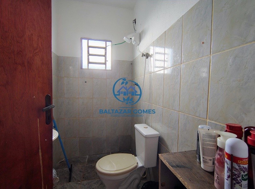 Casa à venda com 3 quartos, 300m² - Foto 5