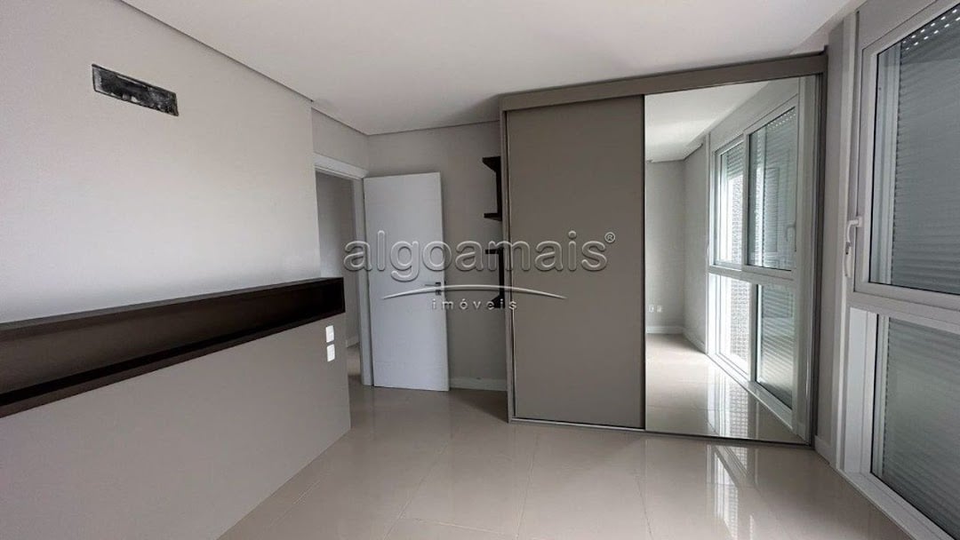 Apartamento à venda com 3 quartos - Foto 9