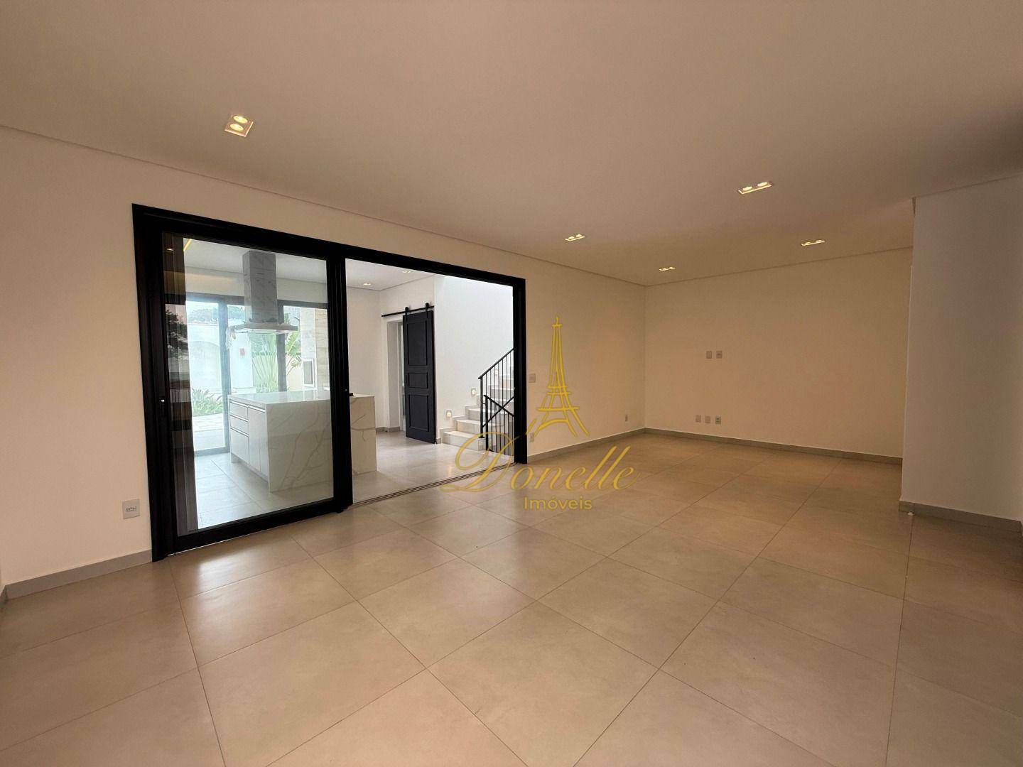 Sobrado para alugar com 3 quartos, 250m² - Foto 12