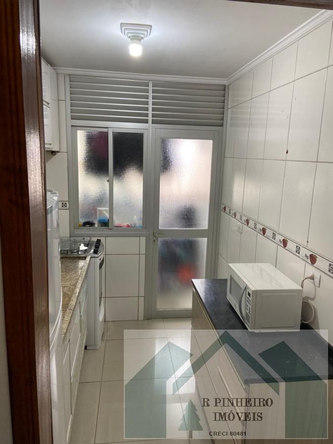 Apartamento à venda com 3 quartos, 68m² - Foto 4