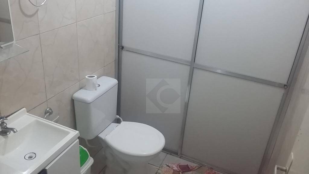 Casa à venda com 4 quartos, 245m² - Foto 18