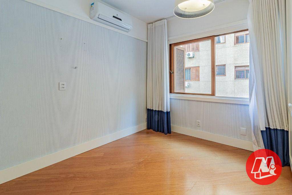 Apartamento à venda com 3 quartos, 132m² - Foto 9