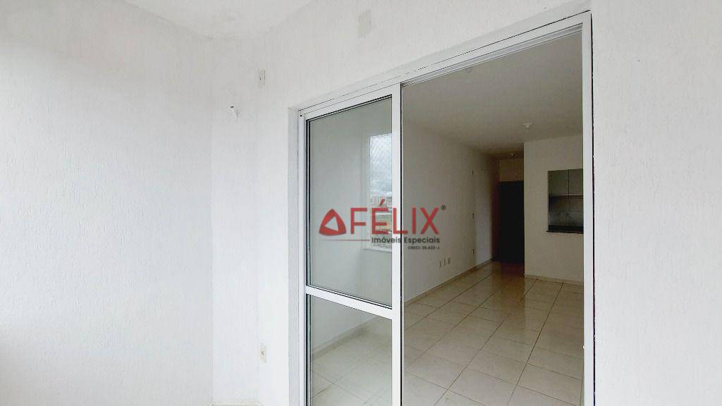 Apartamento à venda com 2 quartos, 63m² - Foto 5